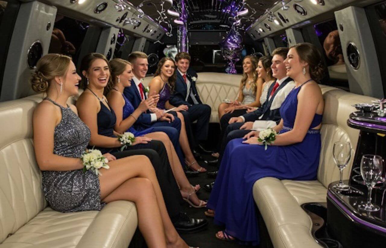 Prom Limousine Service Oshawa